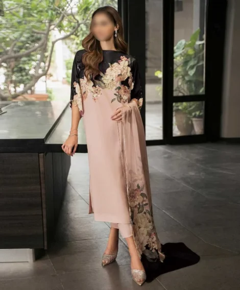 bfdd8819-9c4a-42d8-926a-c84bf69d1add_68adc59ad53dbLulusar Floral Digitaal printed